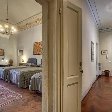 Piazza Salvemini Elegant * Firenze