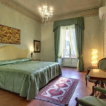 Piazza Salvemini Elegant * Firenze